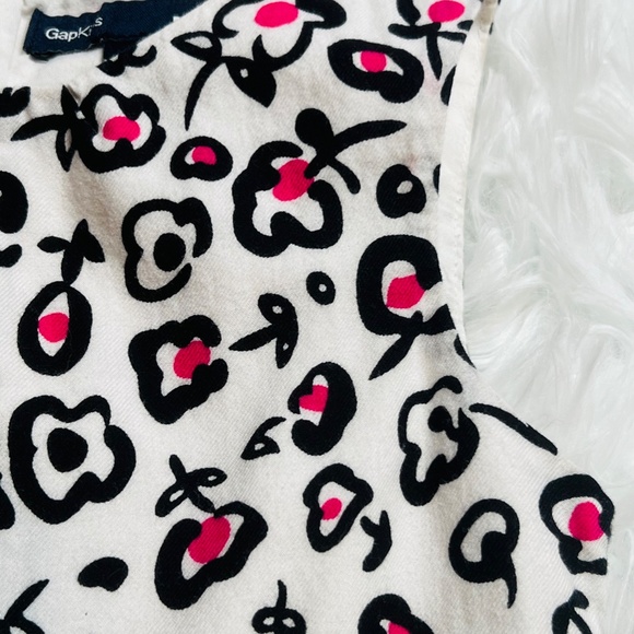 Girl's Gapkids Dress - Picture 4 of 6